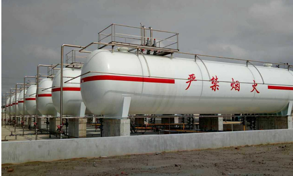 1692860481805273.jpg 液化氣儲罐.jpg